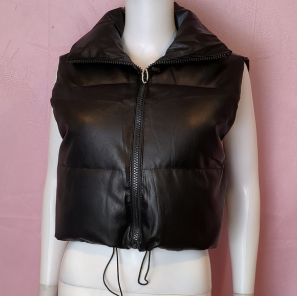 Black Faux Leather Full Zip Drawcord Hem Puffer Vest size Small - Picture 1 of 5